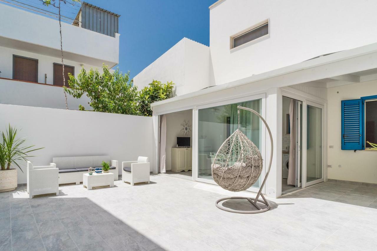 Lido Marini Seahouse Villa Eksteriør billede